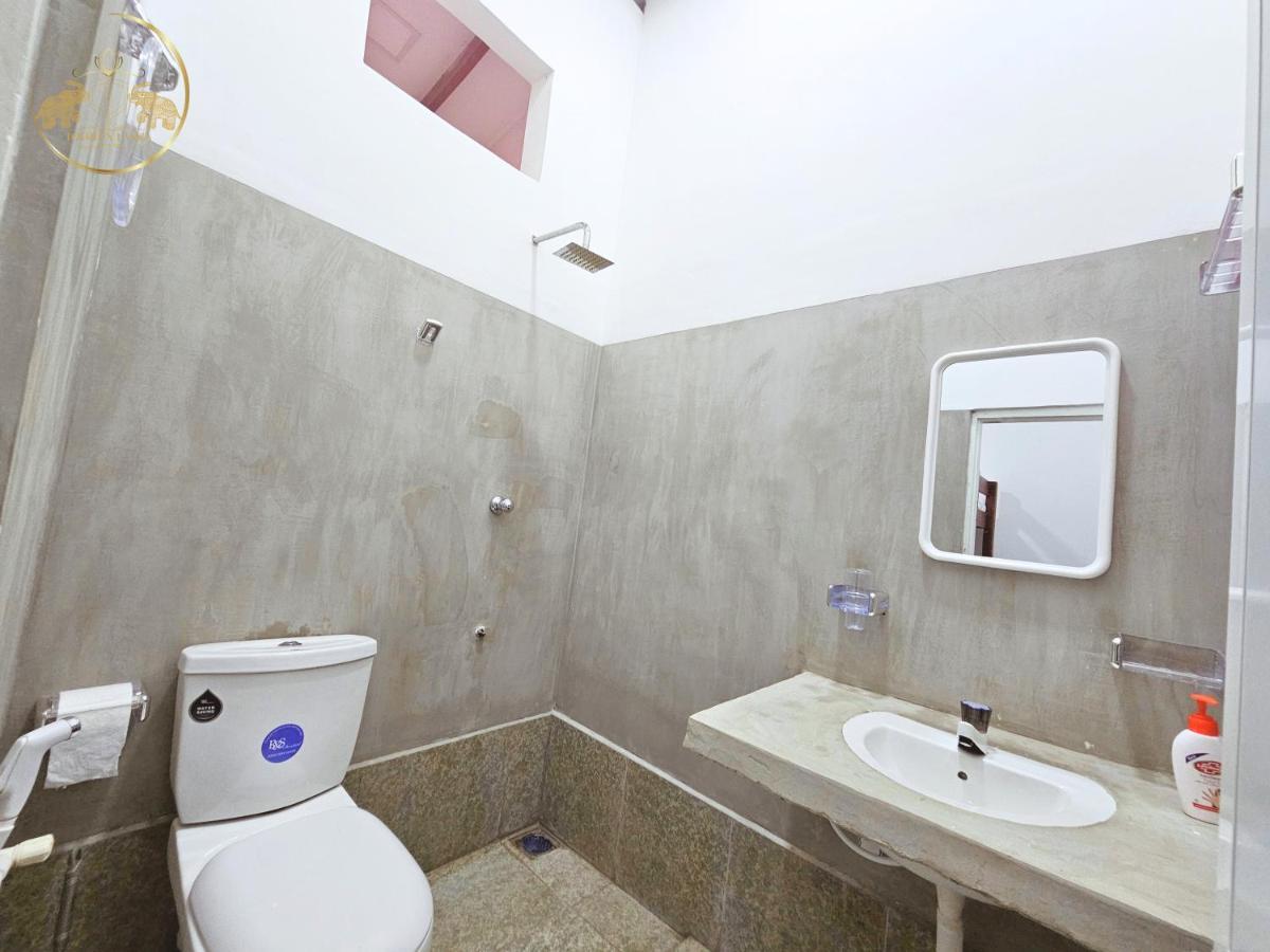 Galle Face Terrace Hostel By Tourlux Colombo Exterior foto