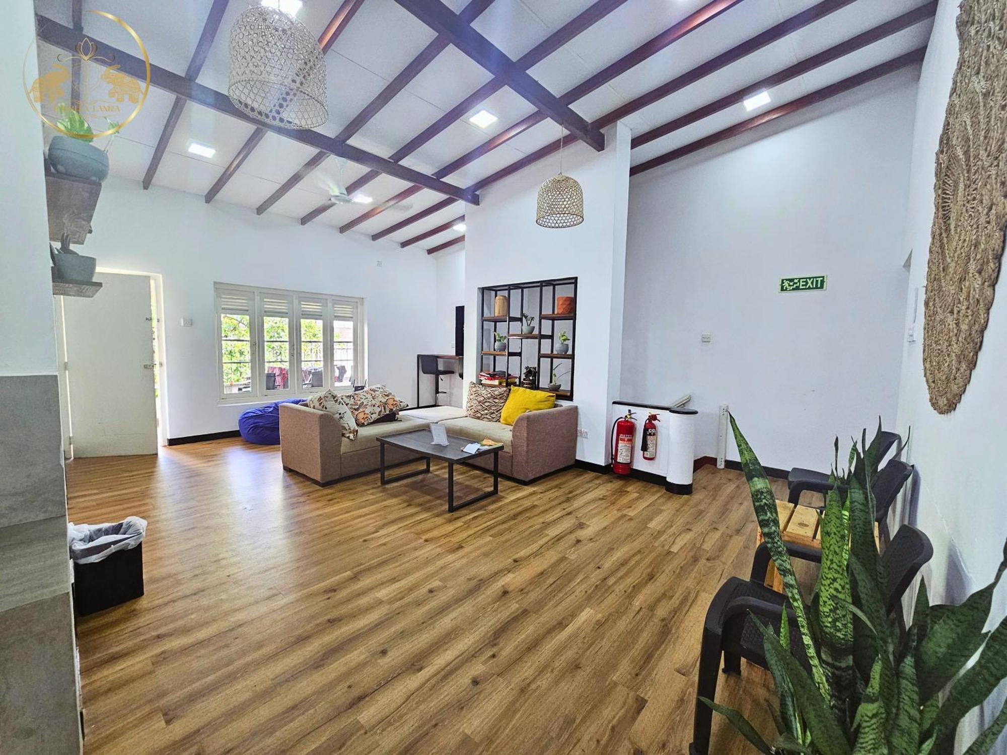 Galle Face Terrace Hostel By Tourlux Colombo Exterior foto